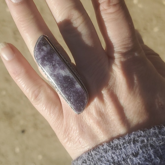 New Oversized Lepidolite 925 Silver Statement Ring. - Picture 3 of 15